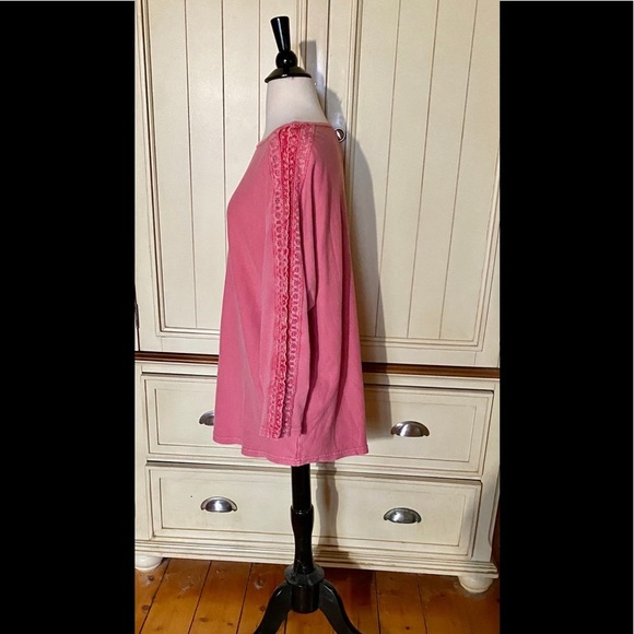 Chaps Tops - 🌺Chaps waffle tee with arm “lace” insert🌺